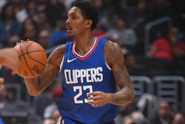 瓦拉内：去皇马前齐达内亲自给我打了电话；穆里尼奥很有魅力