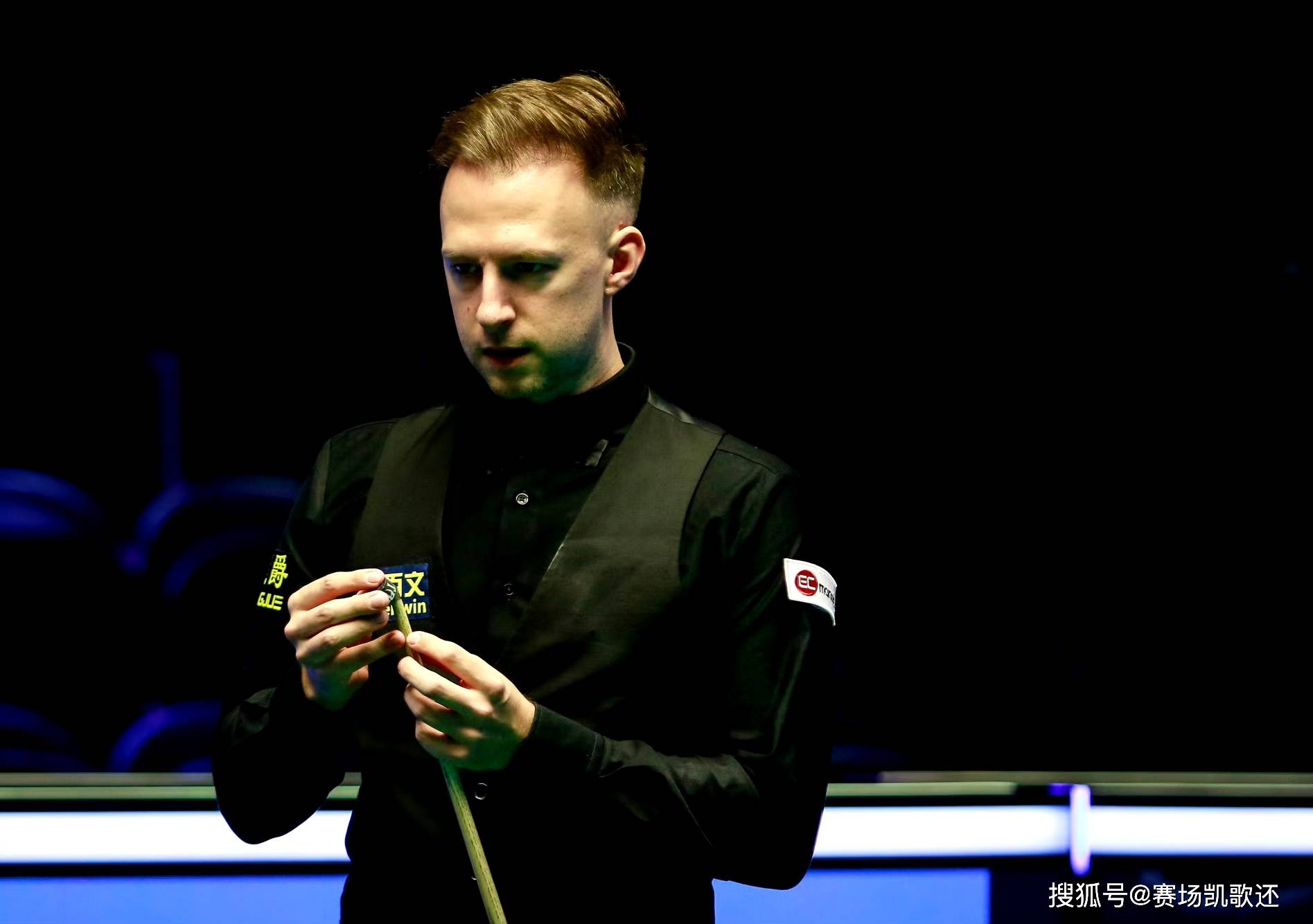 赋毋庸置疑 赋毋庸置疑